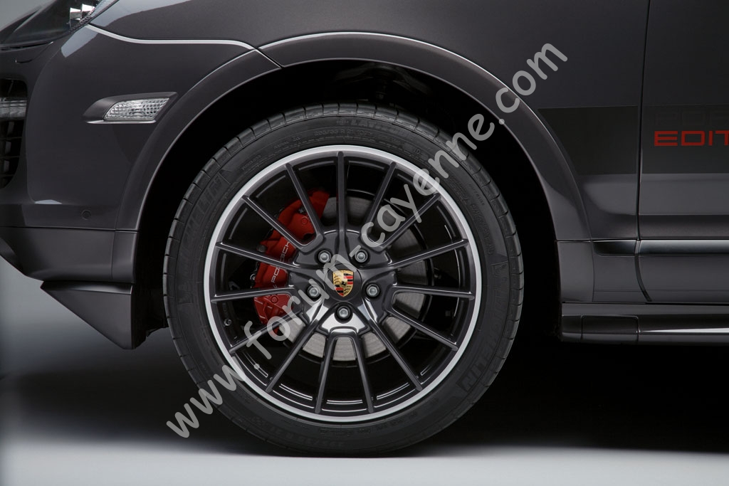 Porsche-Cayenne-GTS-Porsche-Design-Edition-3-3.jpg