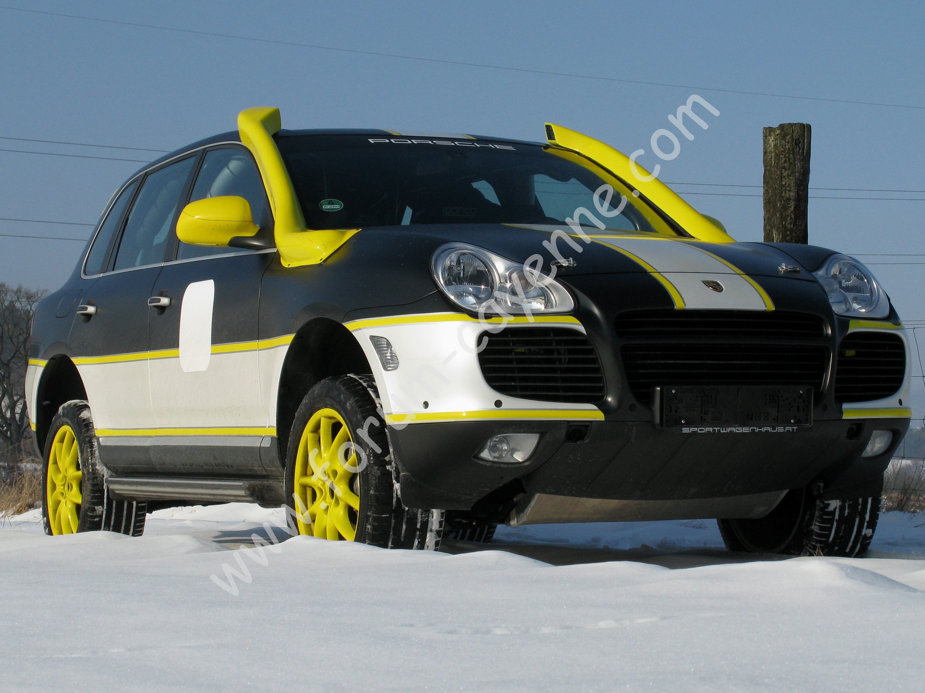 2006_Rallye_Porsche_Cayenne S.jpg