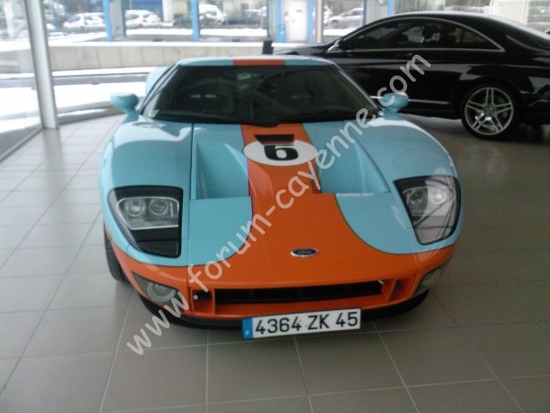 Ford GT.jpg