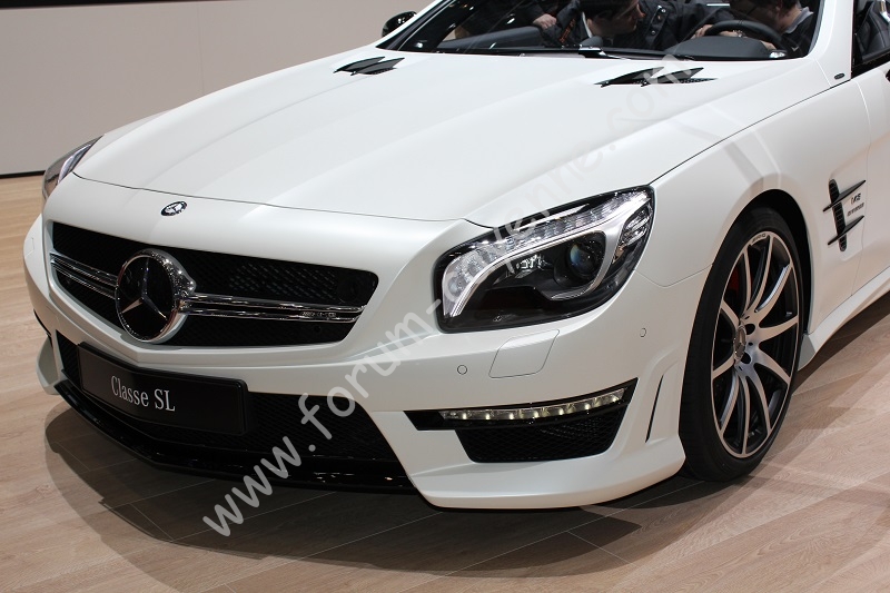 Mercedes SL.JPG