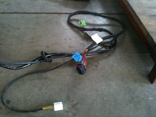 traverse attache remorque electrique3 compressé.jpg