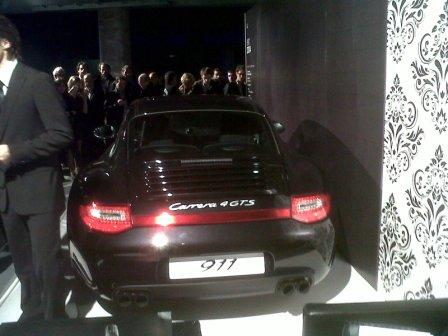 IMG00059-20111208-2105.jpg