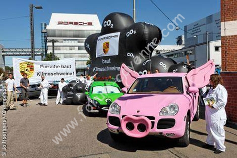 Greenpeace_porsche_1.jpg