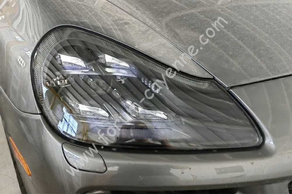 Phare-957-led.jpg